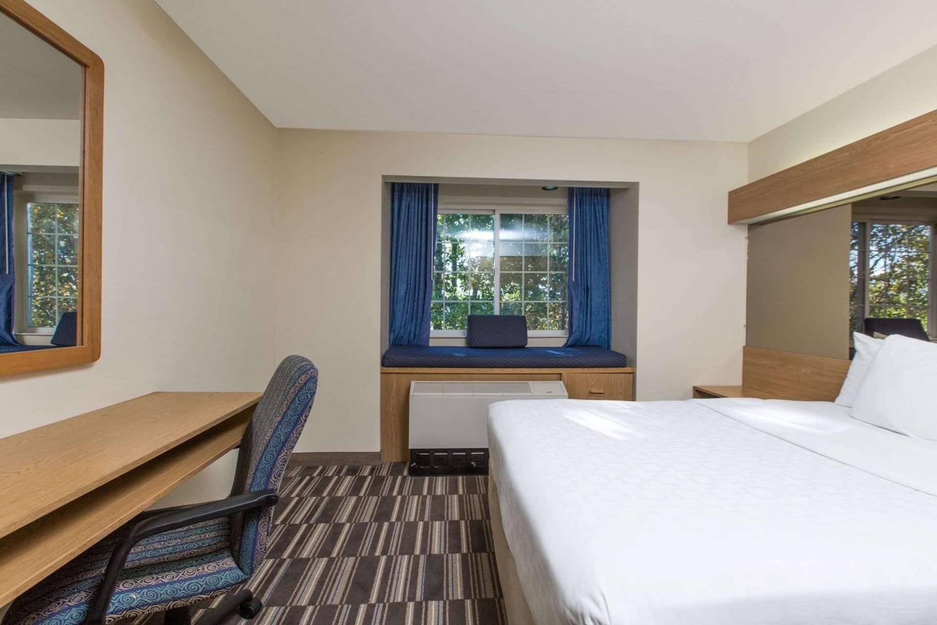 Baymont Inn & Suites by Wyndham Anchorage Airport gallery photo in Anchorage, AK — image 5