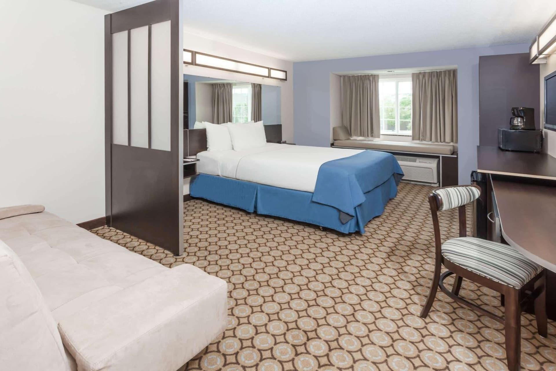 Microtel Inn and Suites Elkhart gallery photo in Elkhart, IN — image 42