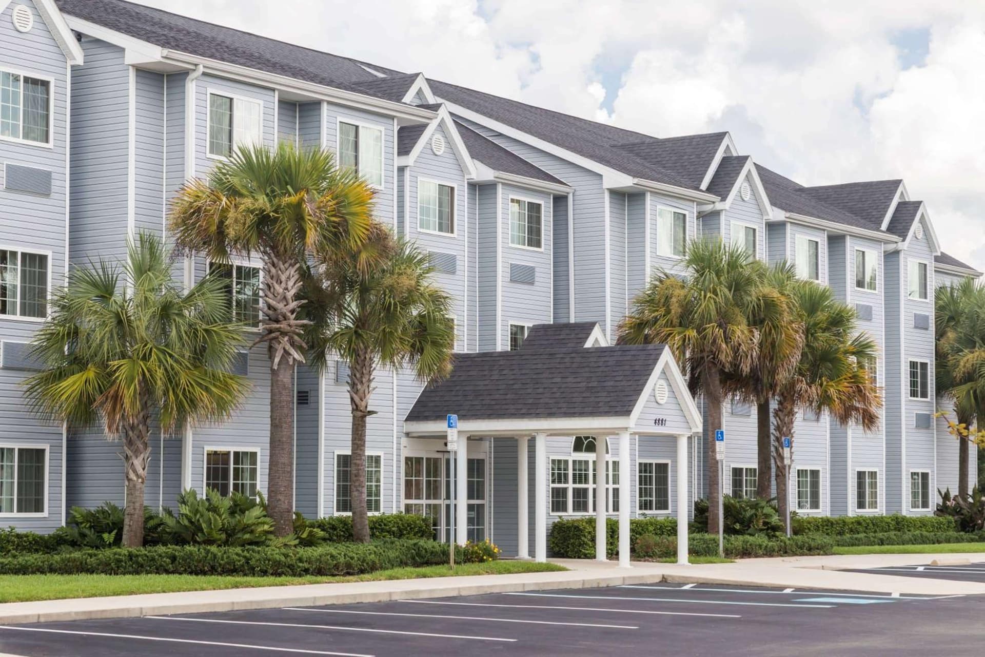 Microtel Inn & Suites by Wyndham Spring Hill/Weeki Wachee featured exterior or lobby in Weeki Wachee, FL — similar hotel