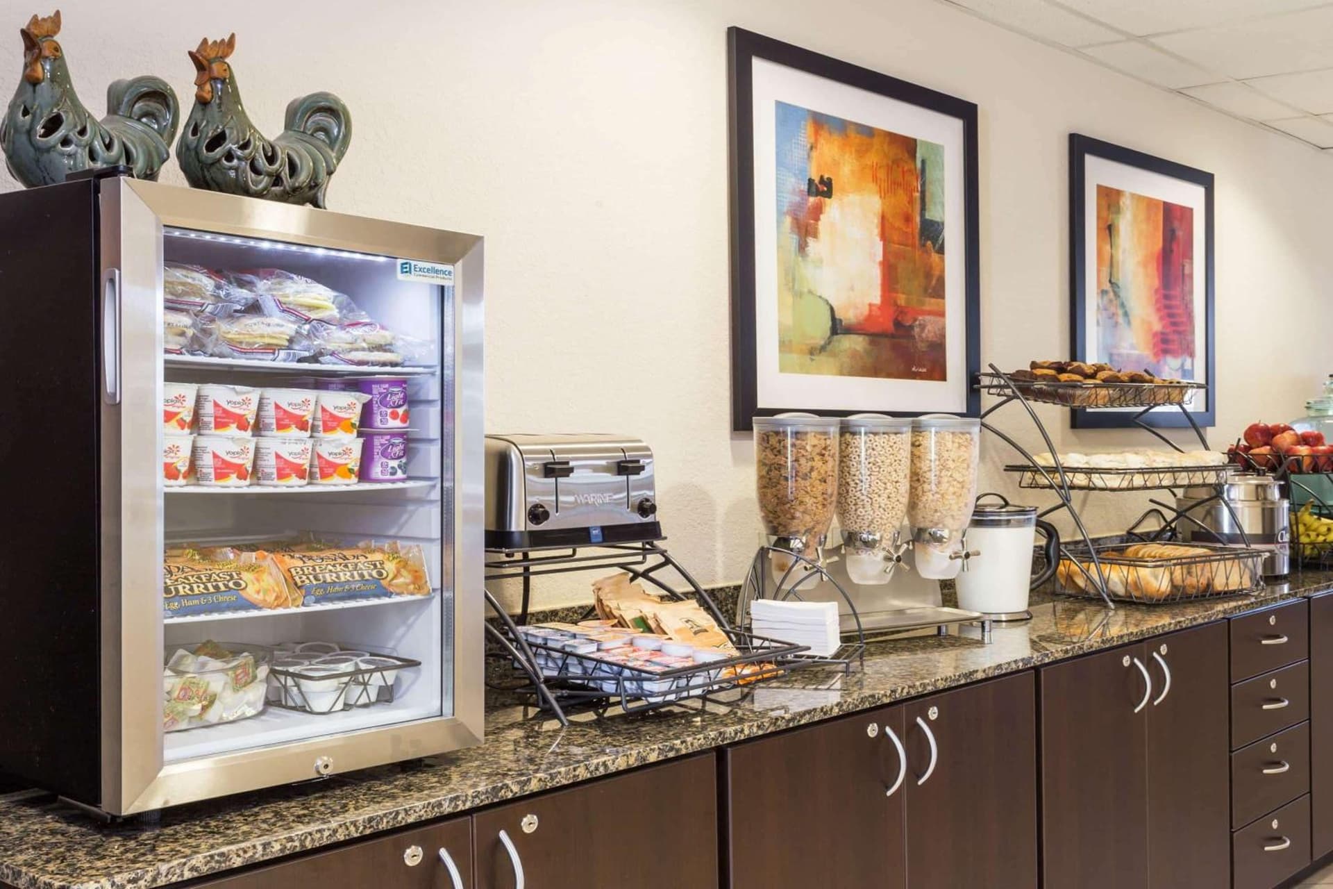 Microtel Inn & Suites by Wyndham Spring Hill/Weeki Wachee gallery photo in Weeki Wachee, FL — image 22