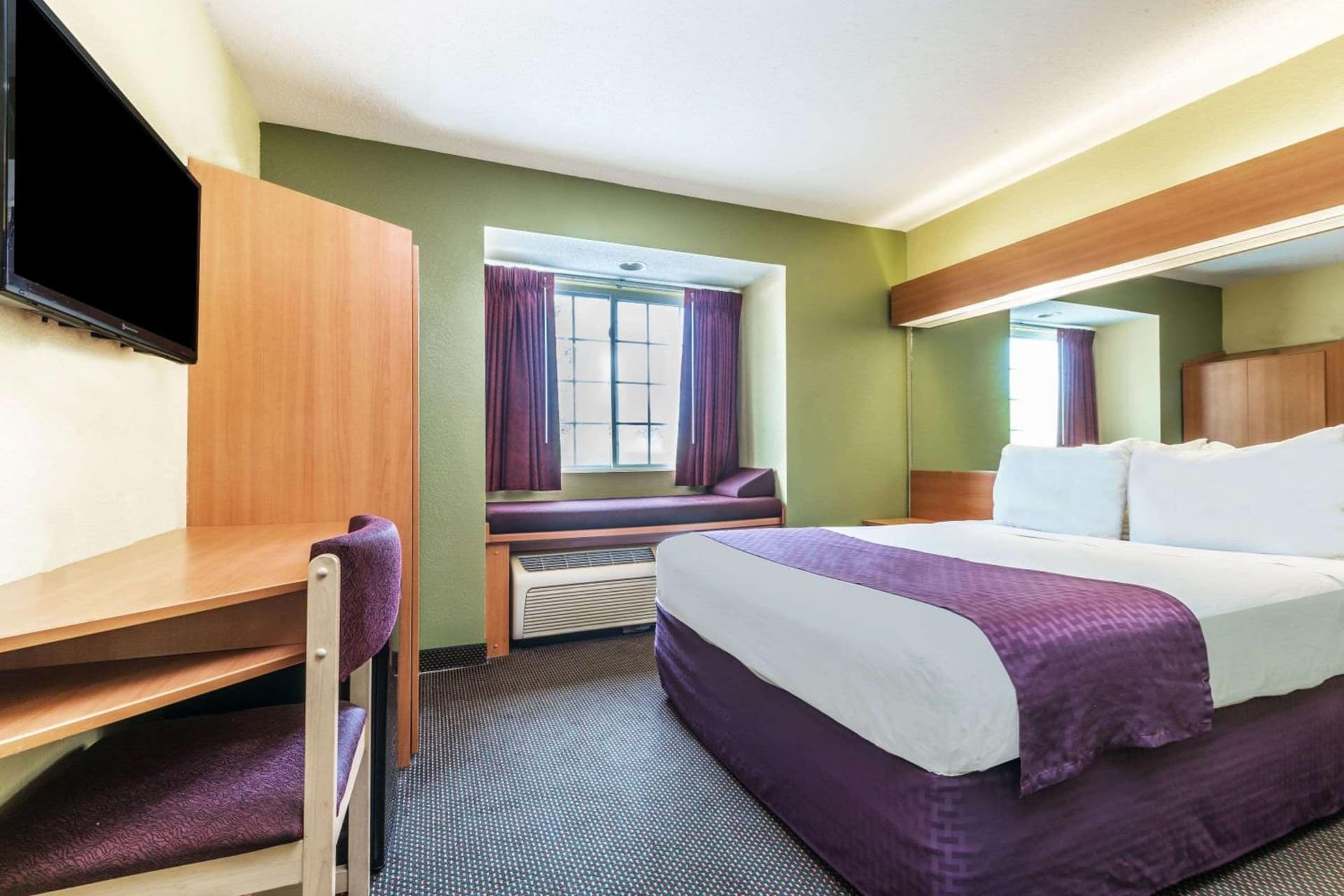 Microtel Inn & Suites by Wyndham Auburn gallery photo in Auburn, AL — image 4
