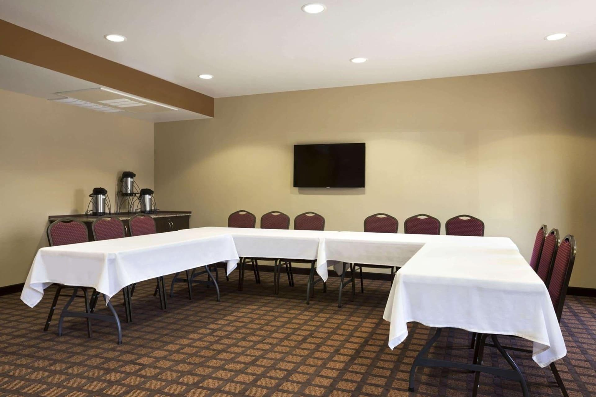 Microtel Inn & Suites by Wyndham Odessa TX interior in Odessa, TX — gallery photo 2