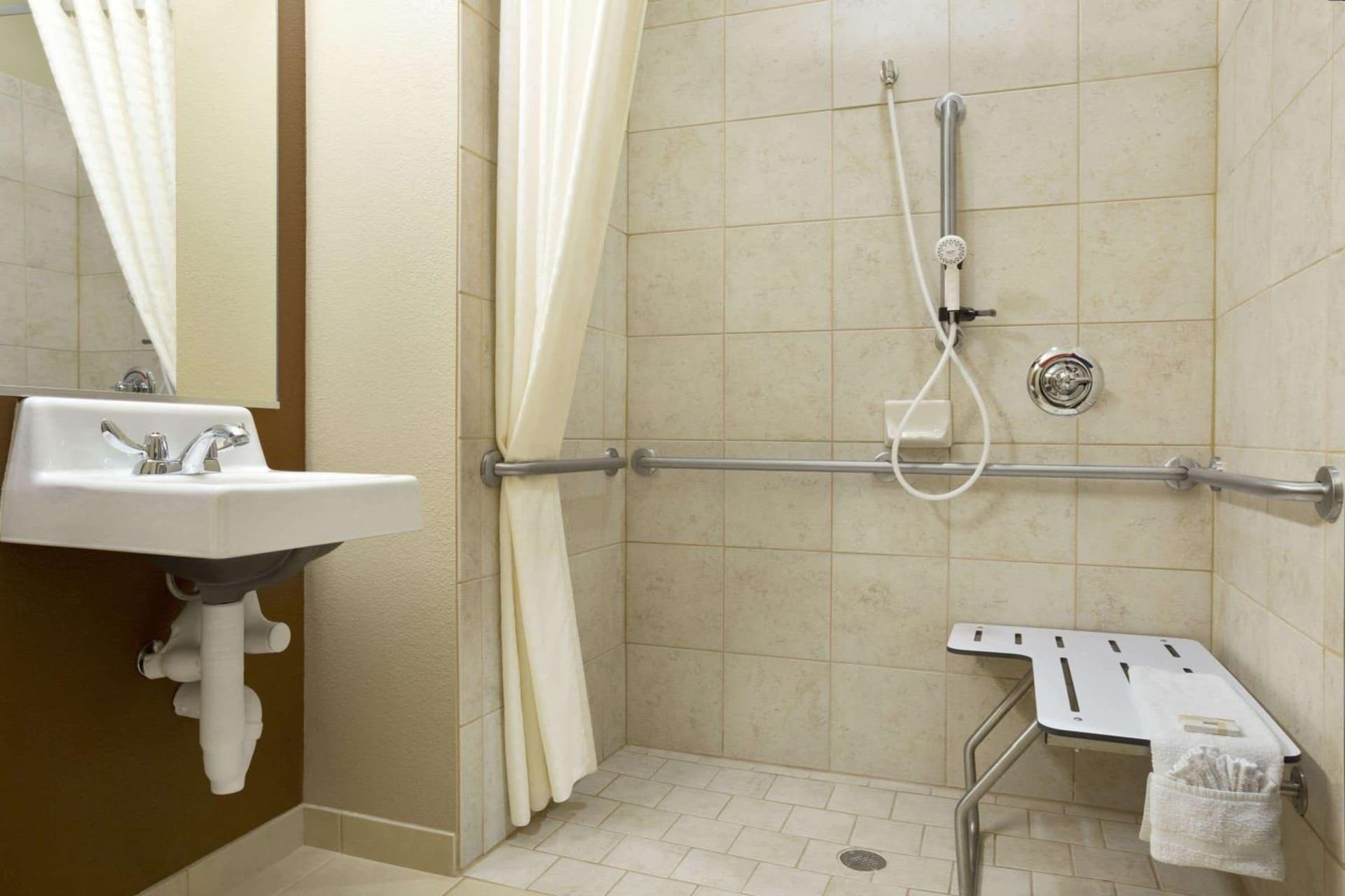 Microtel Inn & Suites by Wyndham Odessa TX gallery photo in Odessa, TX — image 5