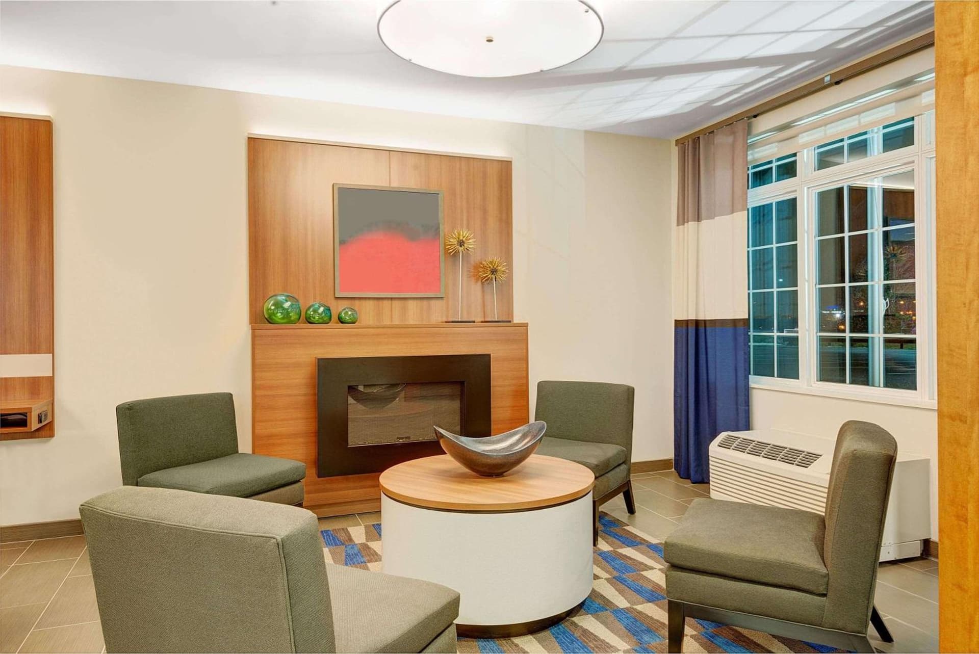 Microtel Inn & Suites by Wyndham Philadelphia Airport Ridley Park gallery photo in Ridley Park, PA — image 7