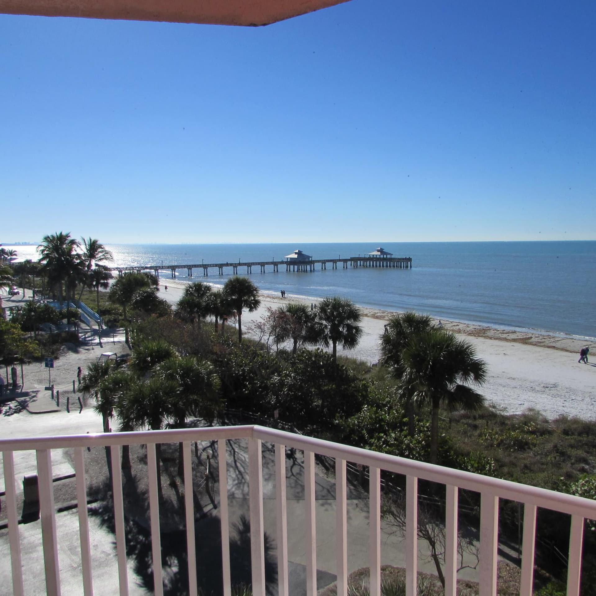 Edison Beach House property views in Fort Myers Beach, FL — gallery photo 3