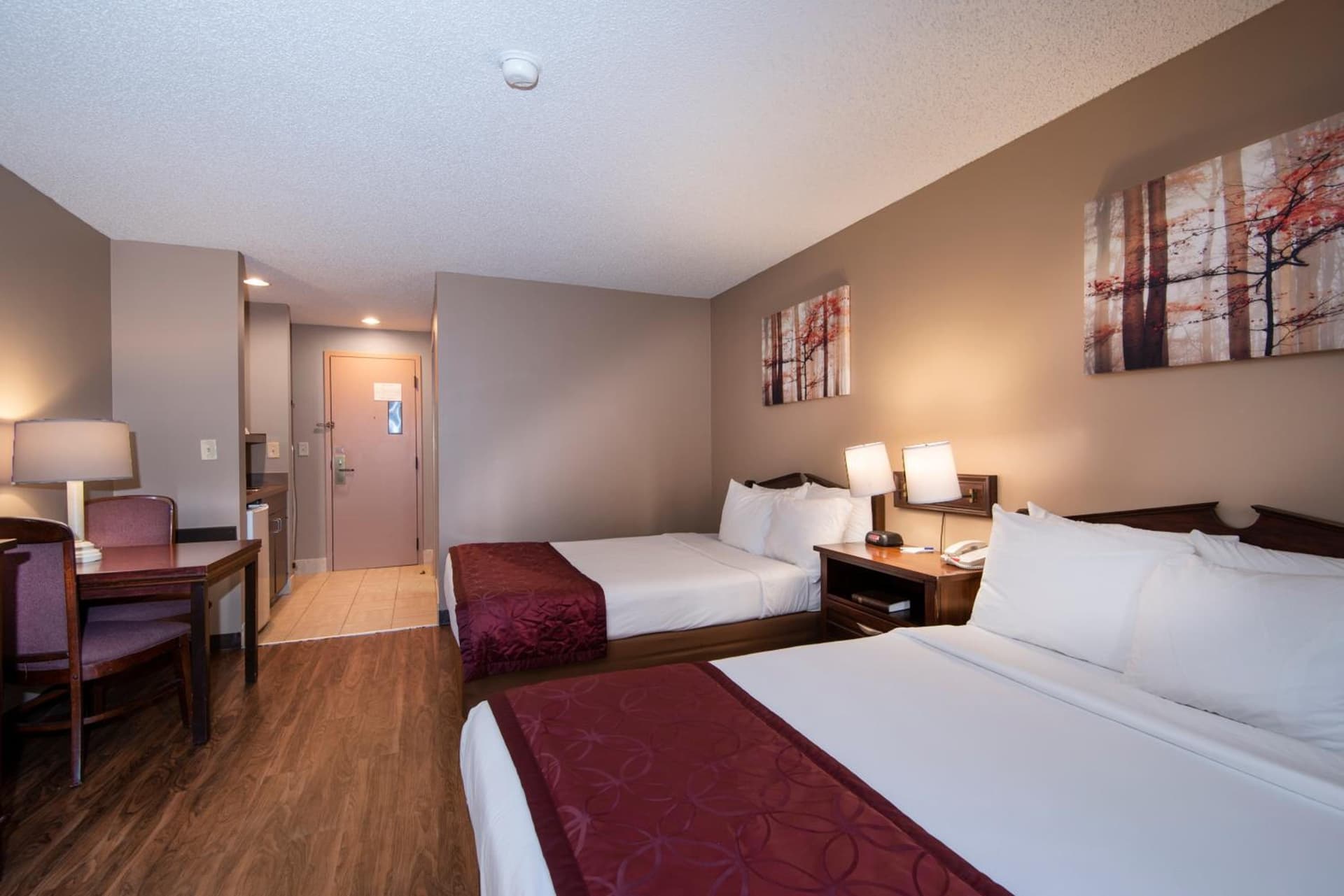 Guest Inn & Suites - Midtown Medical Center gallery photo in Little Rock, AR — image 22