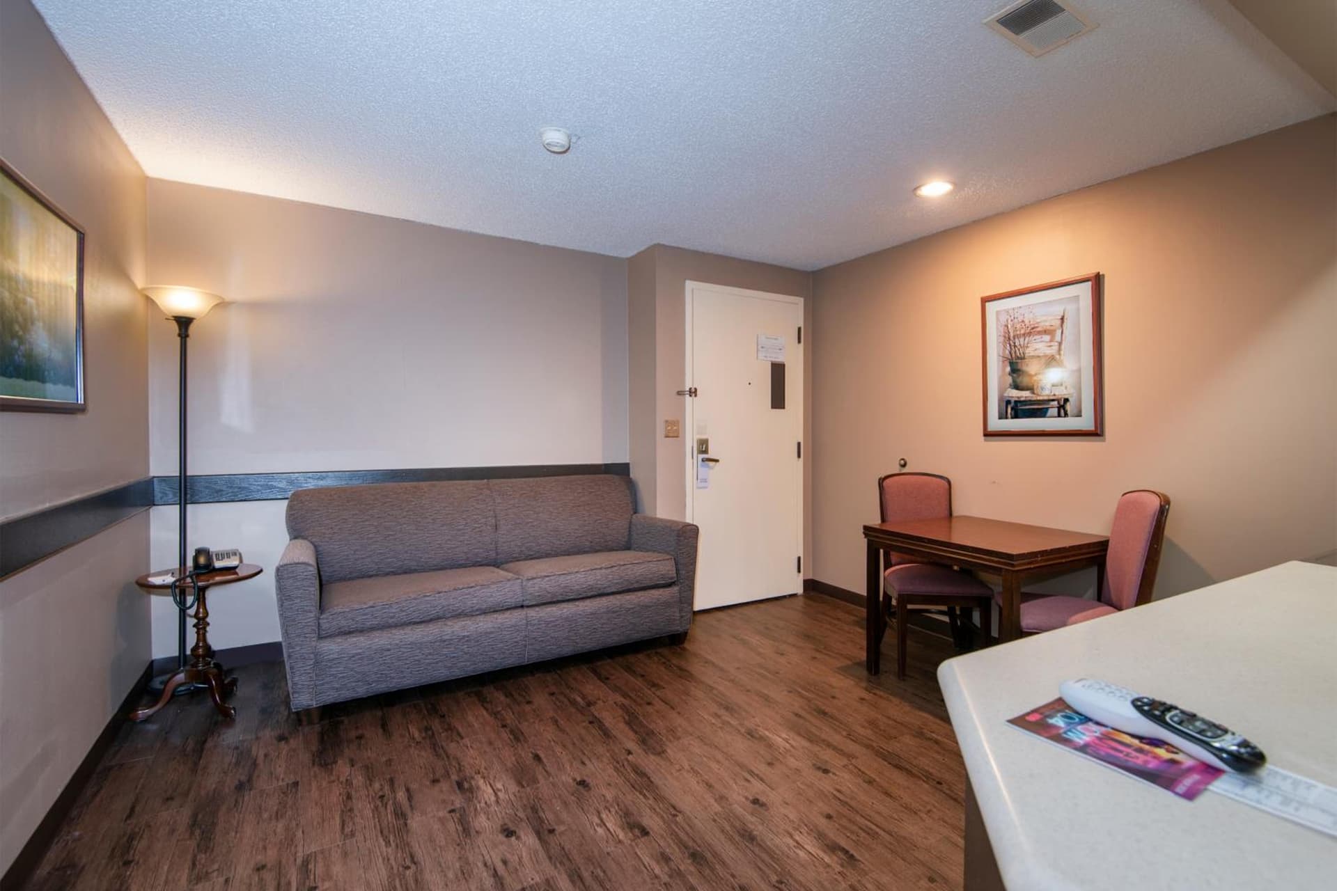 Guest Inn & Suites - Midtown Medical Center gallery photo in Little Rock, AR — image 19