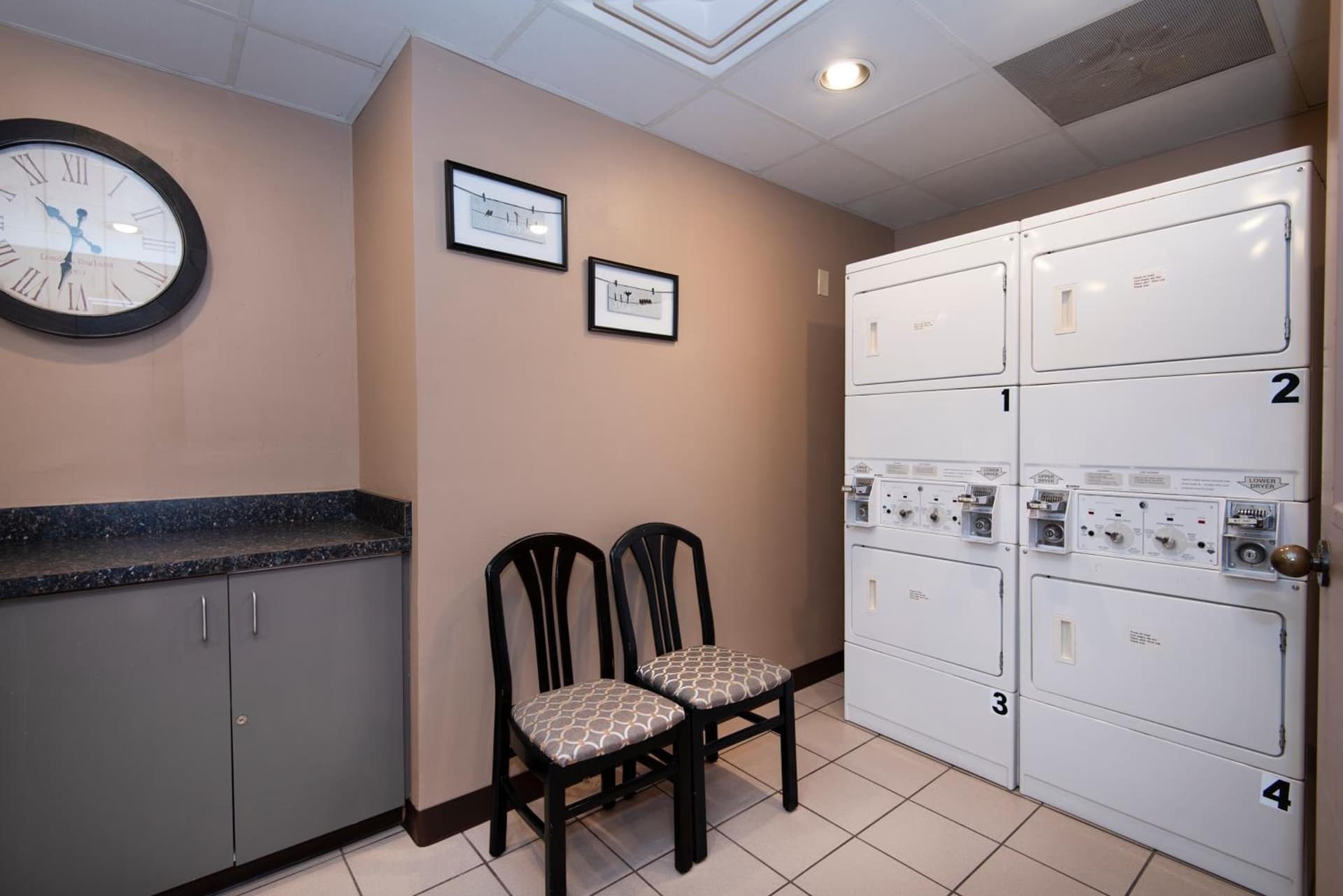 Guest Inn & Suites - Midtown Medical Center gallery photo in Little Rock, AR — image 4