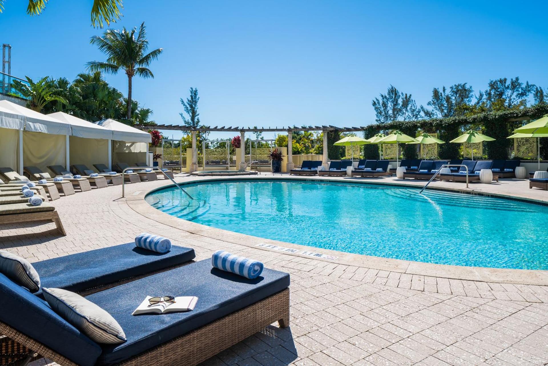 Naples Grande Beach Resort gallery photo in Naples, FL — image 25