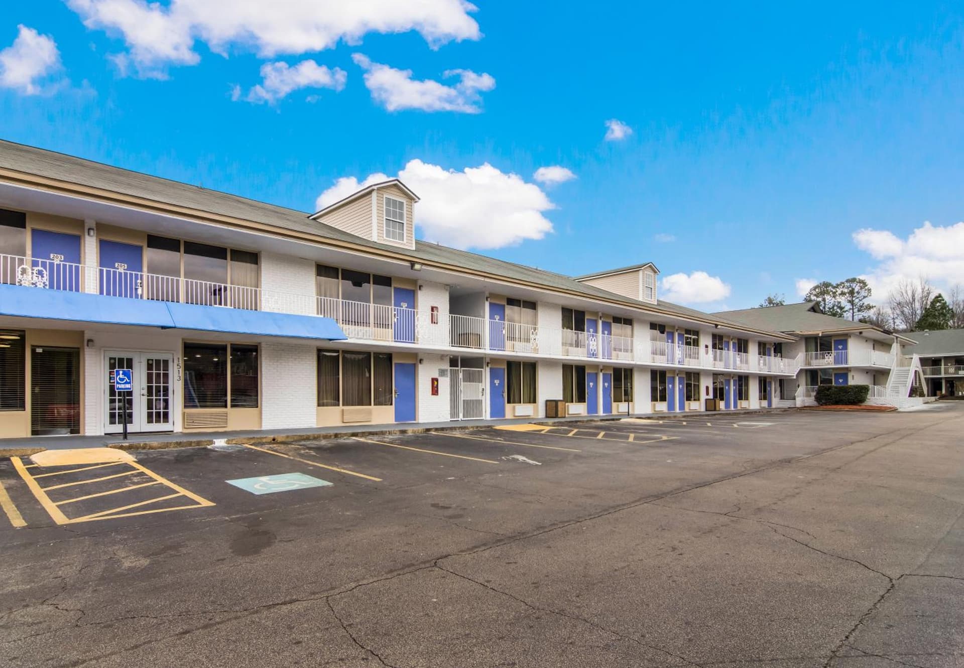 Motel-6 Lagrange Ga gallery photo in LaGrange, GA — image 17
