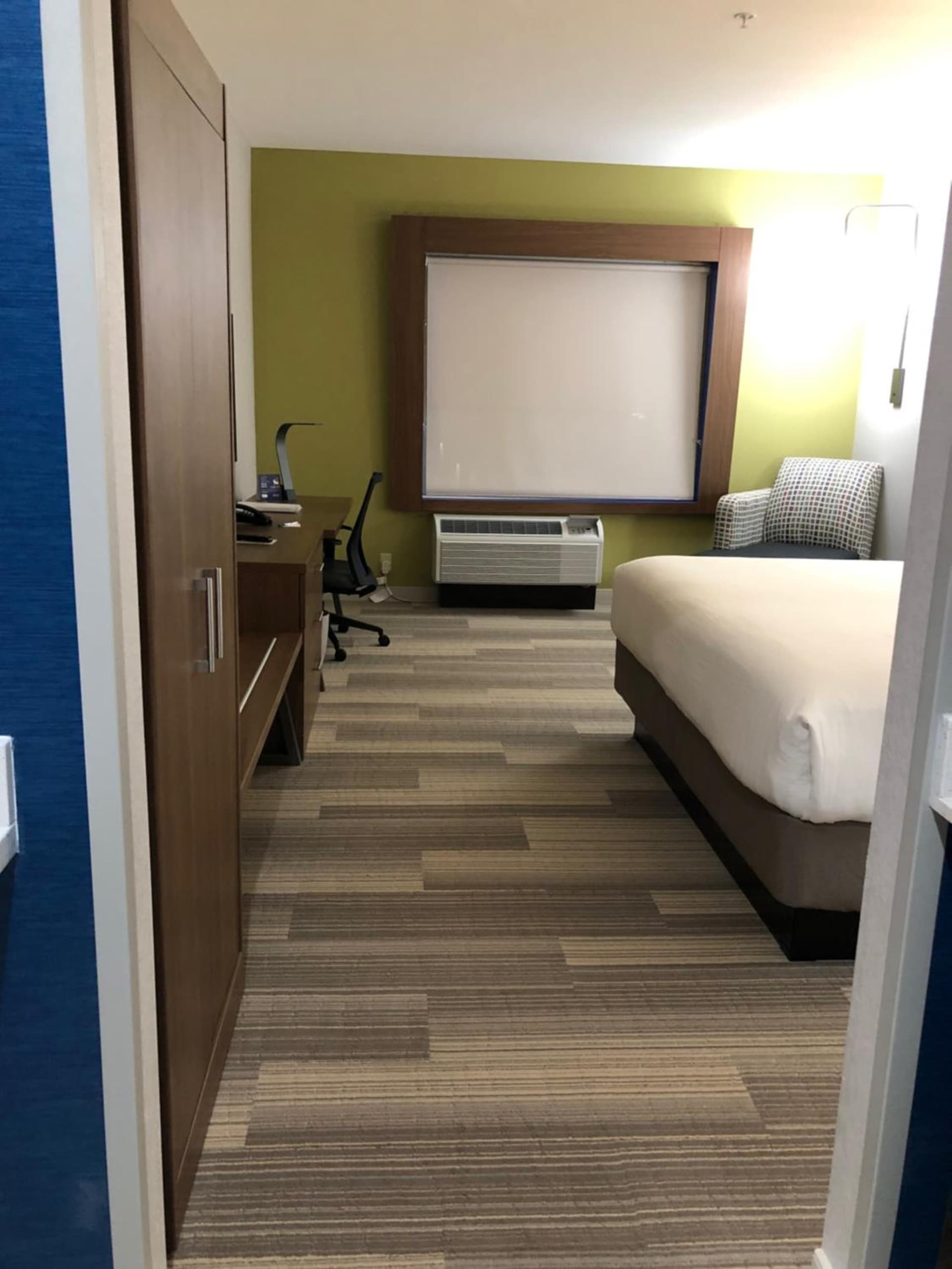Holiday Inn Express & Suites - McAllen - Medical Center Area by IHG interior in McAllen, TX — gallery photo 2
