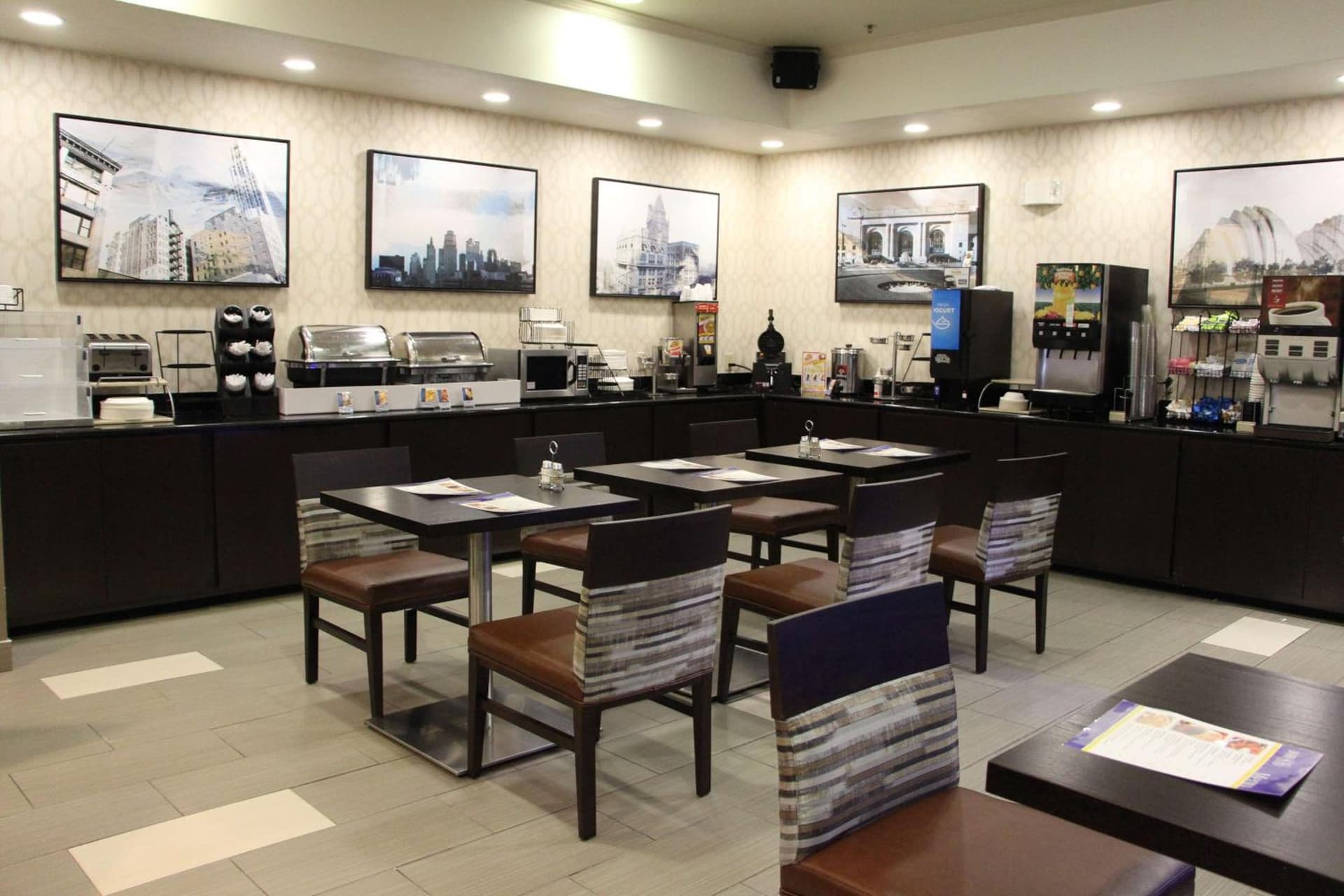 Best Western Plus Kansas City Airport - KCI East gallery photo in Kansas City, KS — image 15