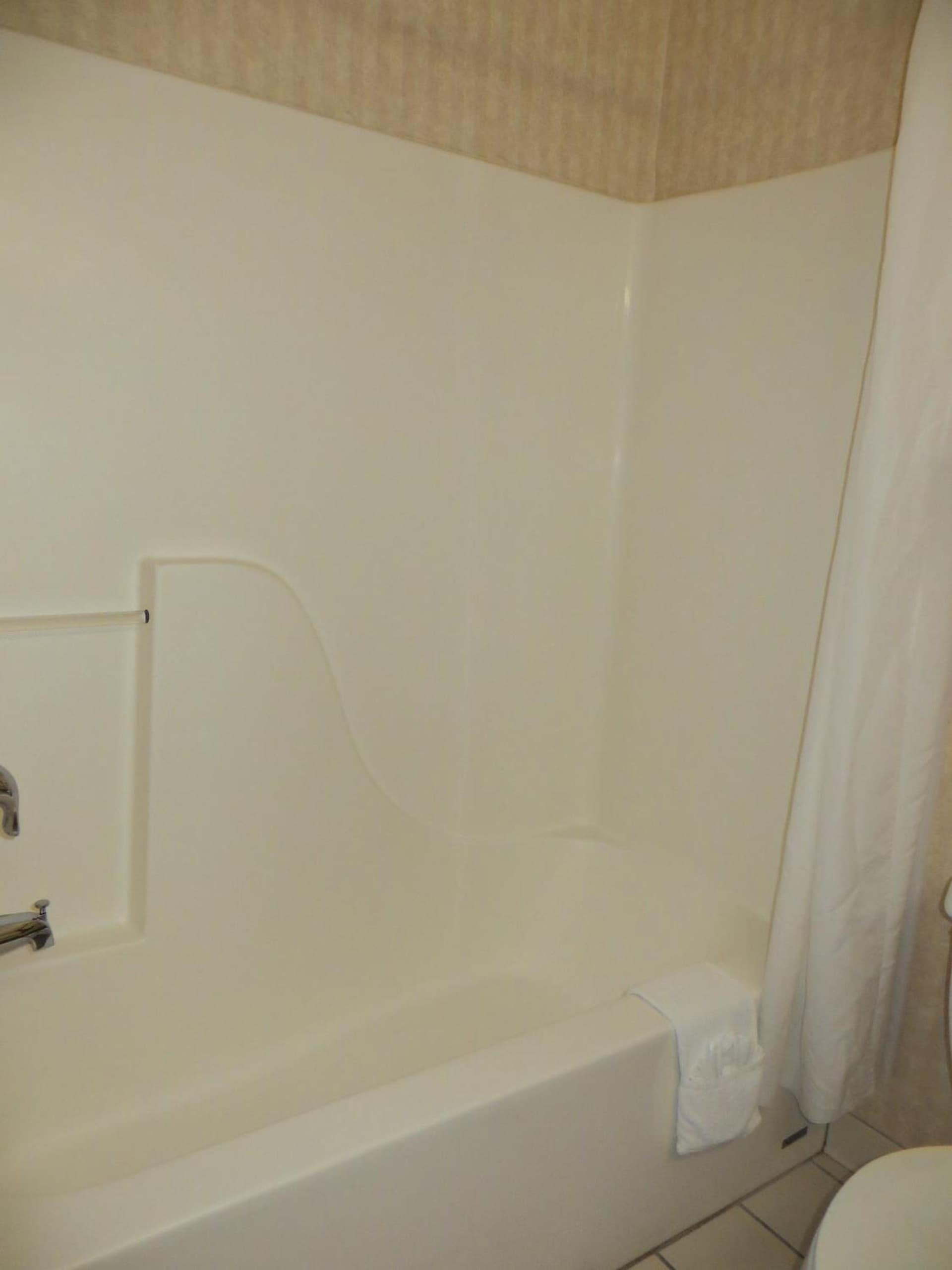 Country Inn & Suites by Radisson, Gurnee, IL gallery photo in Gurnee, IL — image 8