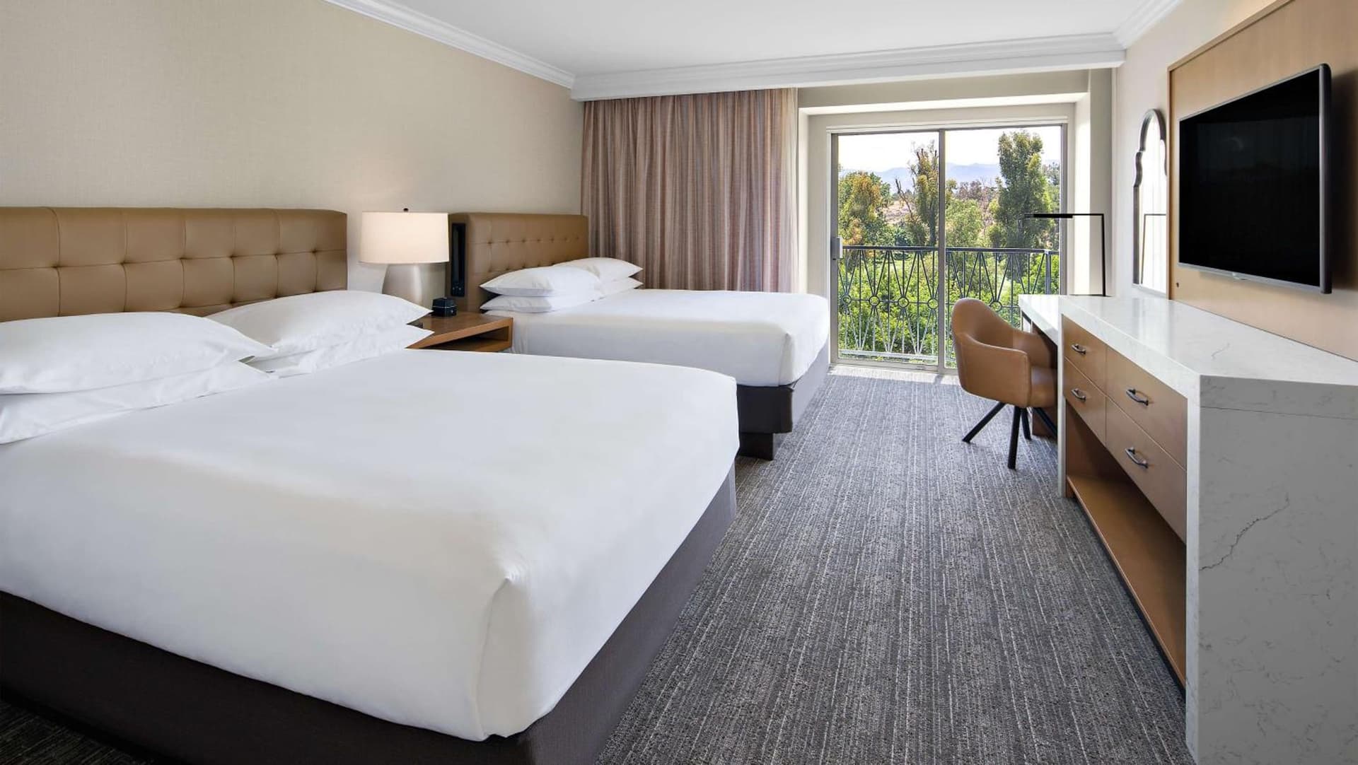 Hyatt Regency Valencia gallery photo in Valencia, CA — image 52
