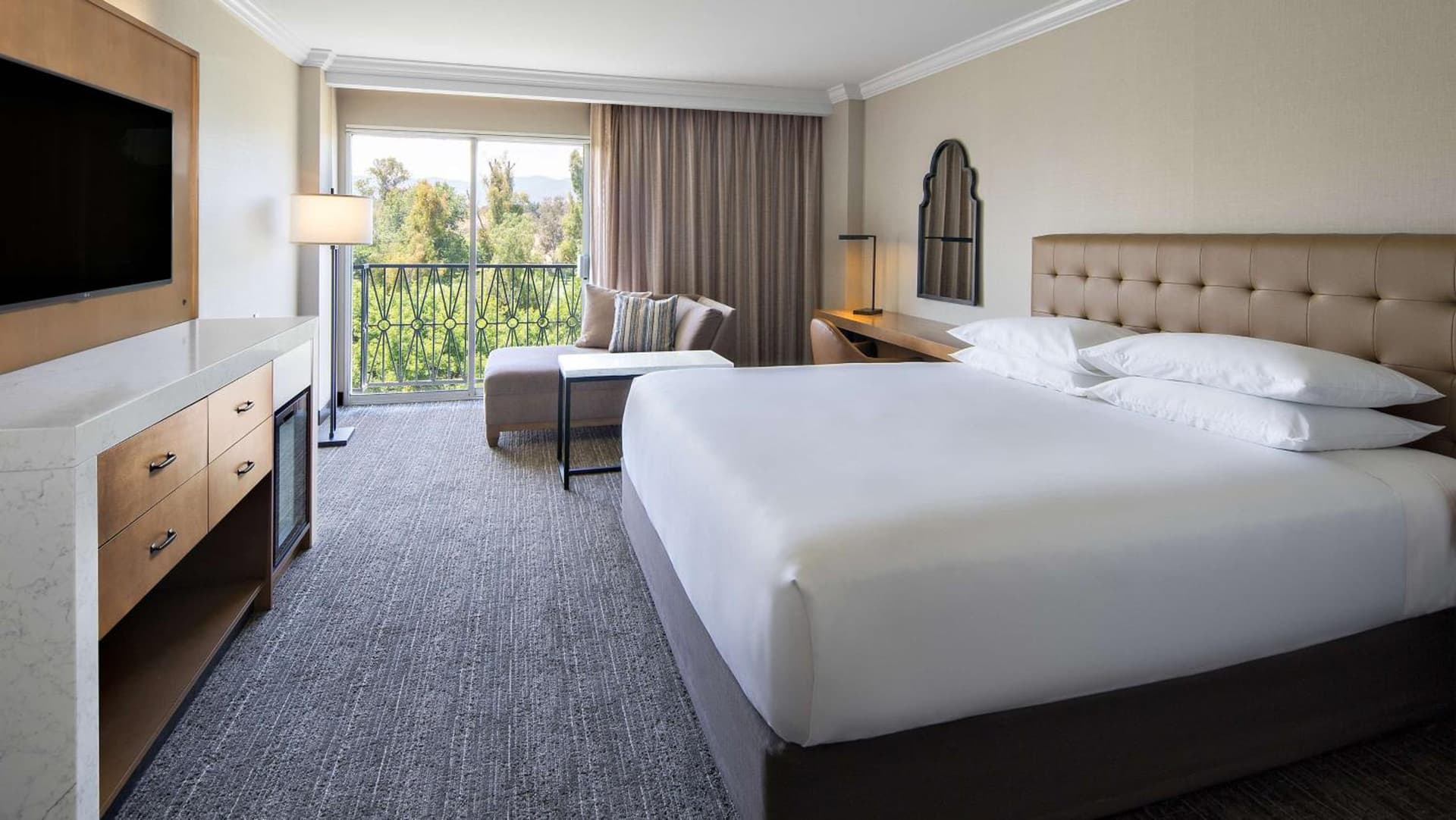Hyatt Regency Valencia gallery photo in Valencia, CA — image 16