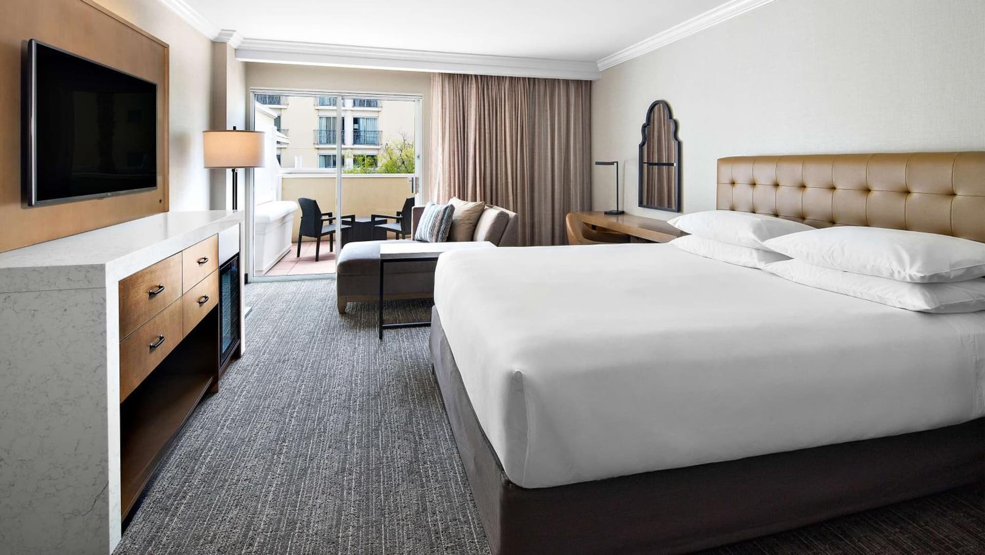 Hyatt Regency Valencia gallery photo in Valencia, CA — image 11