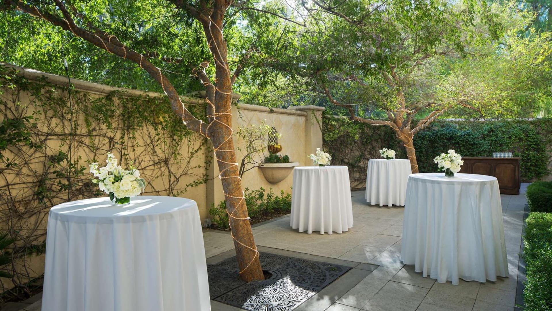 Hyatt Regency Valencia gallery photo in Valencia, CA — image 4