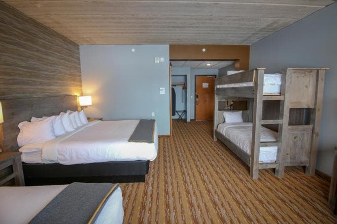 Pier B Resort gallery photo in Duluth, MN — image 40