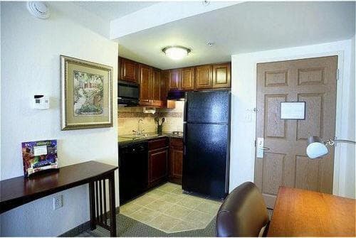 Staybridge Suites Indianapolis Downtown-Convention Center by IHG gallery photo in Indianapolis, IN — image 13