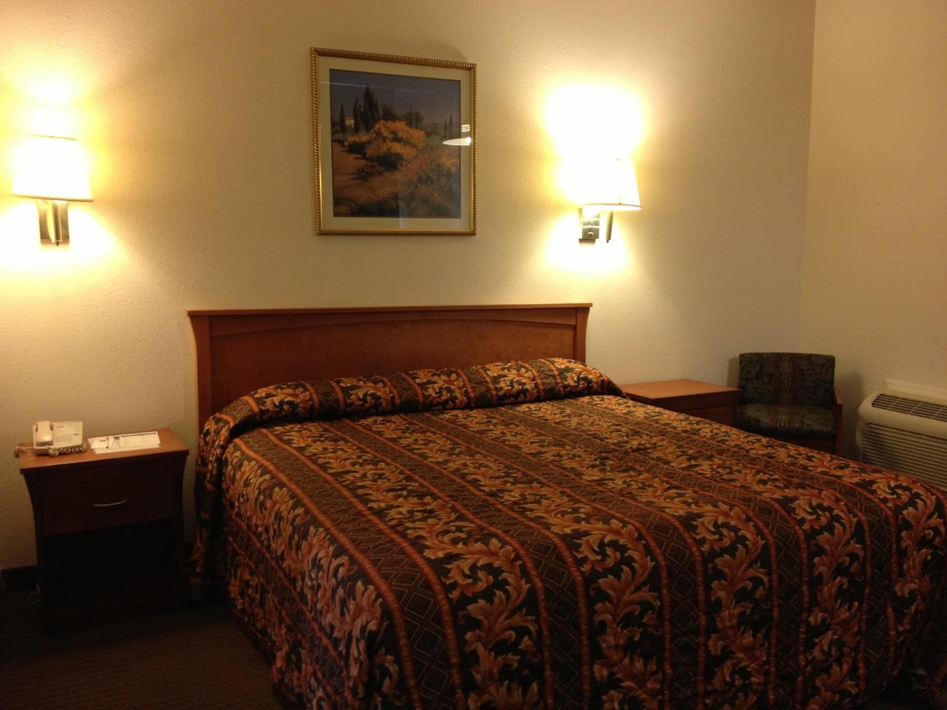 Riverside Inn & Suites gallery photo in Riverside, CA — image 38