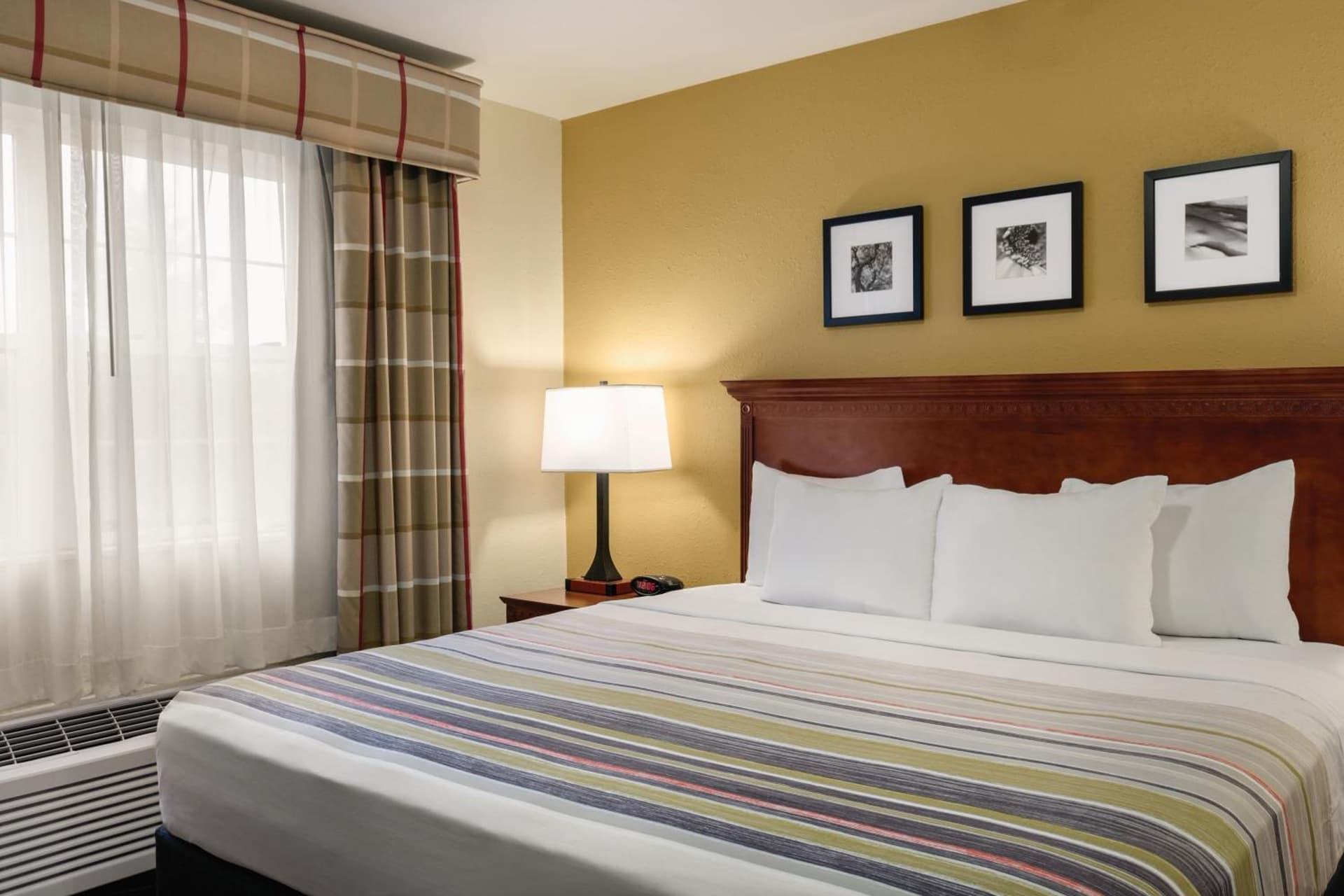 Country Inn & Suites by Radisson, Dakota Dunes, SD gallery photo in Dakota Dunes, SD — image 49