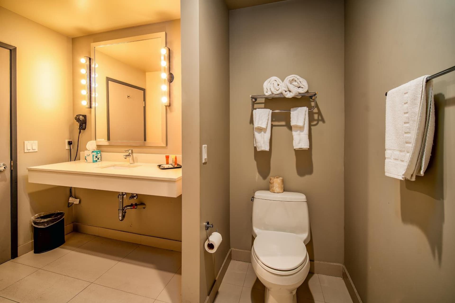 Crescent Bay Inn gallery photo in Laguna Beach, CA — image 31