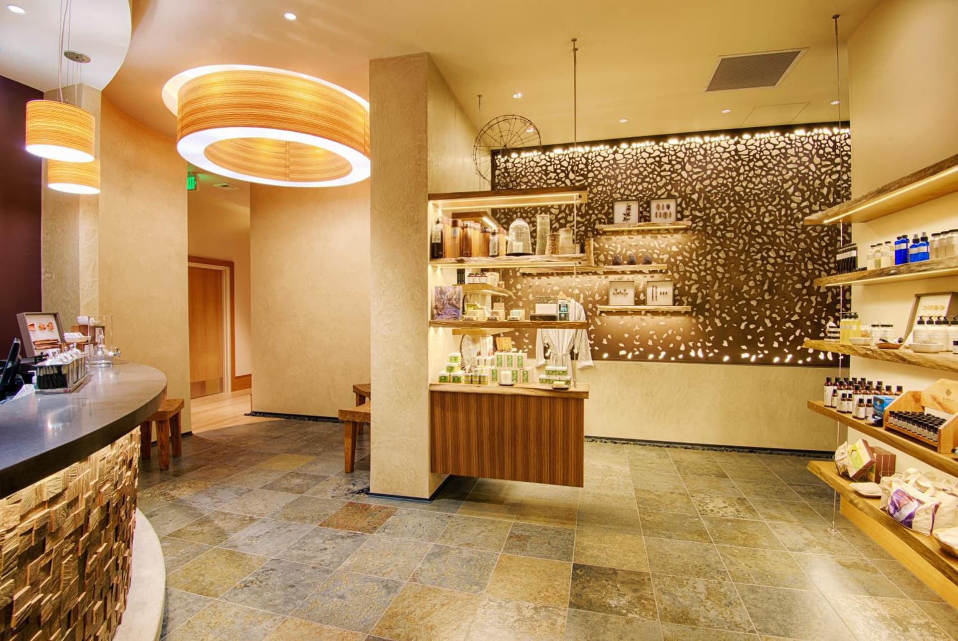 Cedarbrook Lodge gallery photo in SeaTac, WA — image 15
