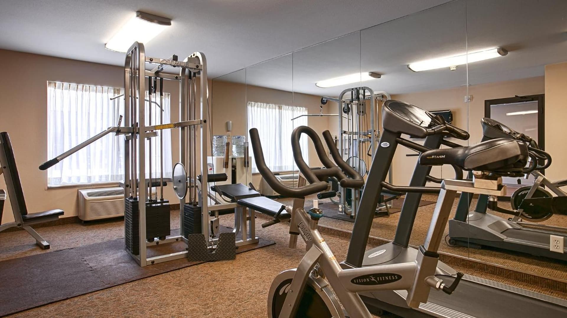 Best Western Denver Southwest gallery photo in Lakewood, CO — image 75