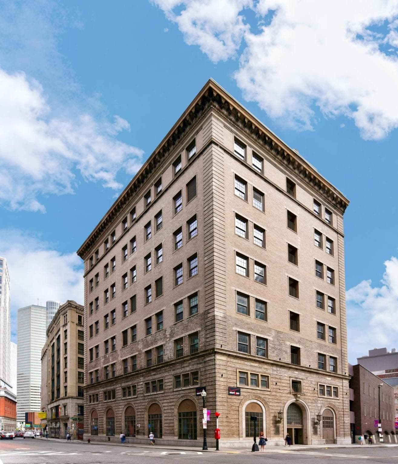 Global Luxury Suites Downtown Boston featured exterior or lobby in Boston, MA — similar hotel