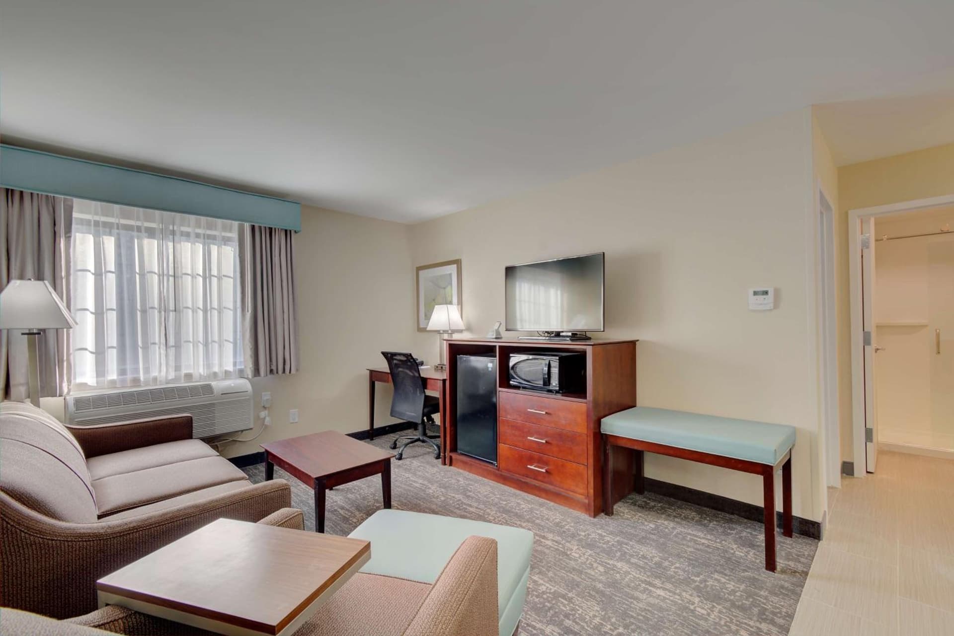 Best Western Hampshire Inn & Suites gallery photo in Seabrook, NH — image 8