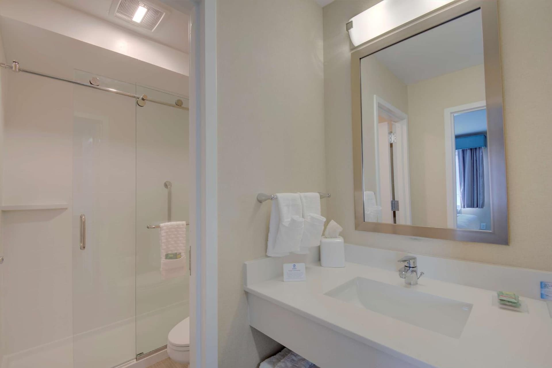 Best Western Hampshire Inn & Suites gallery photo in Seabrook, NH — image 5