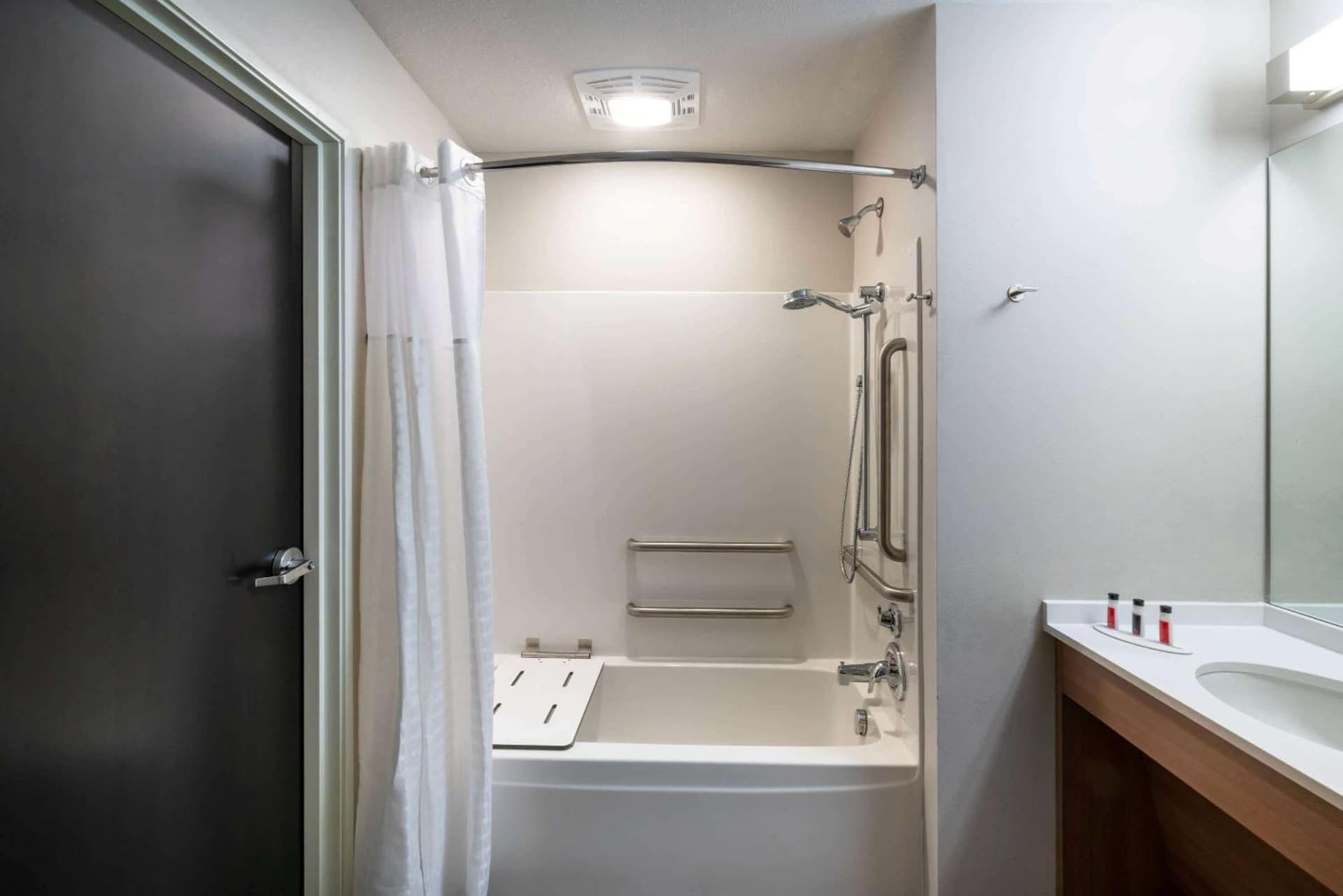 Microtel Inn & Suites by Wyndham Carlisle property views in Carlisle, PA — gallery photo 3