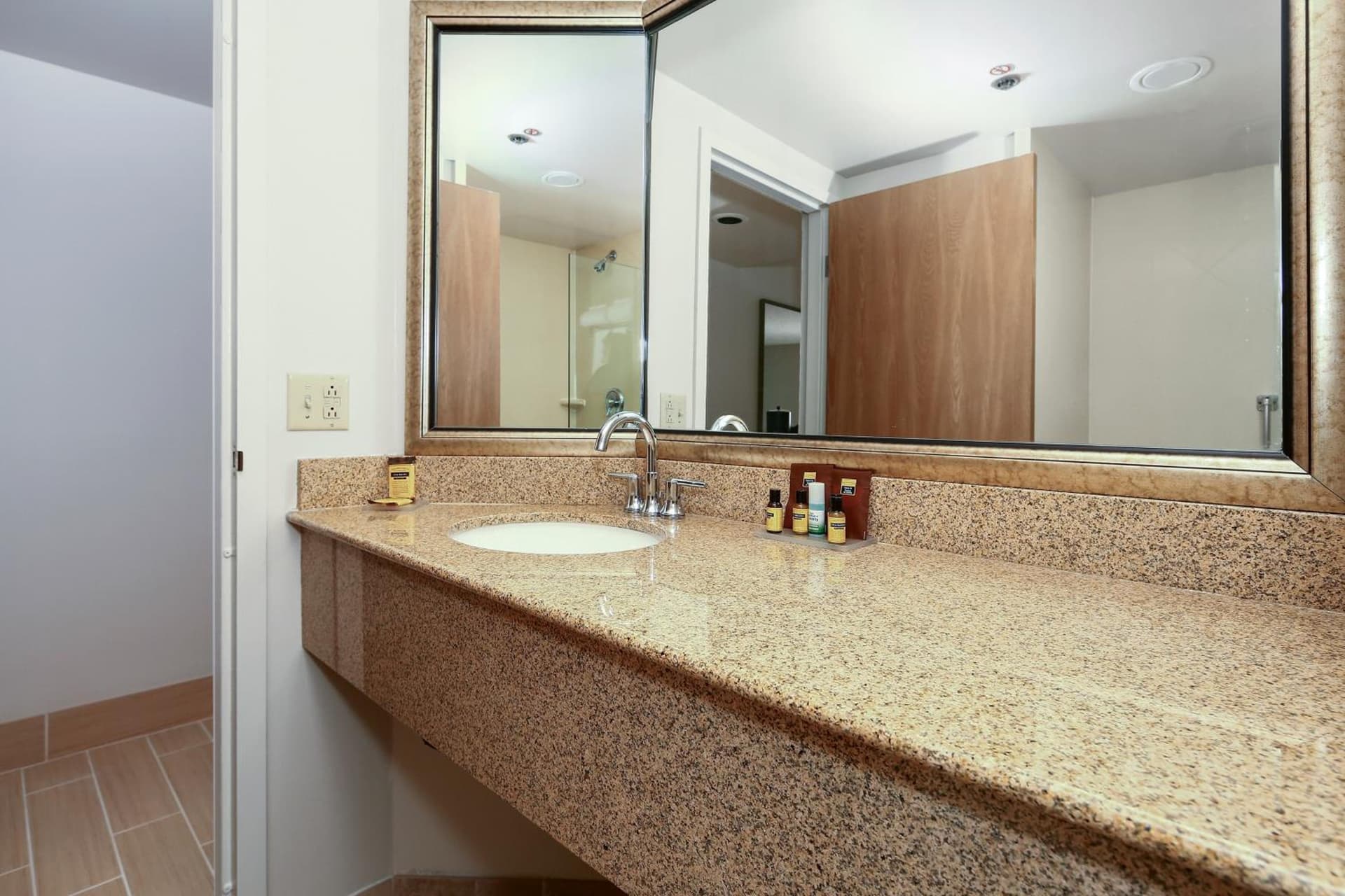 Best Western Plus Bellingham gallery photo in Bellingham, WA — image 29