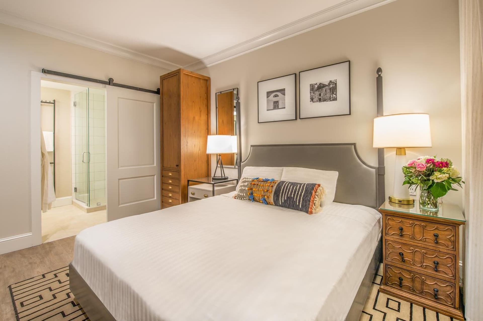 Hotel E gallery photo in Santa Rosa, CA — image 32