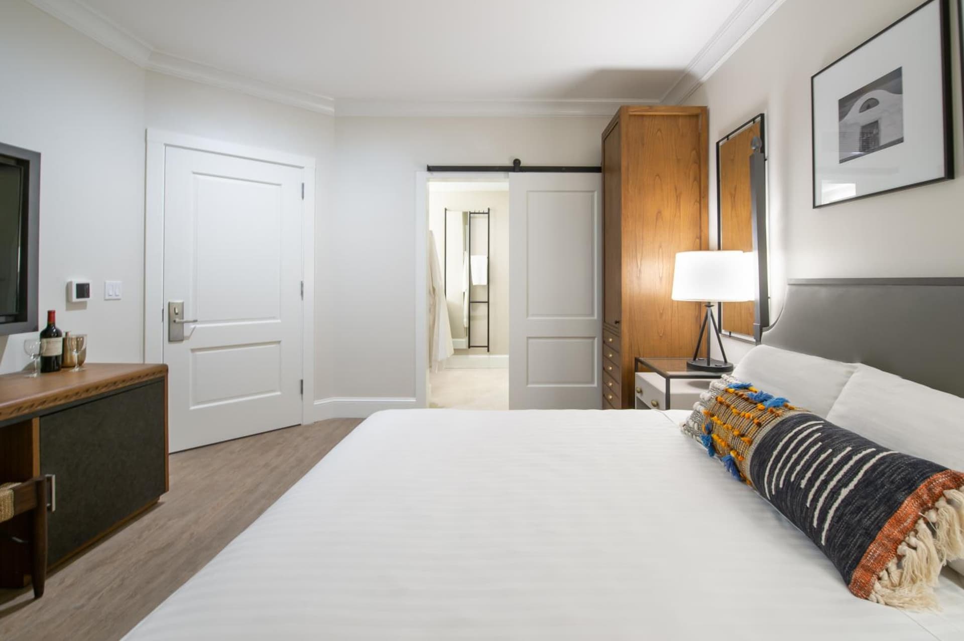 Hotel E gallery photo in Santa Rosa, CA — image 44