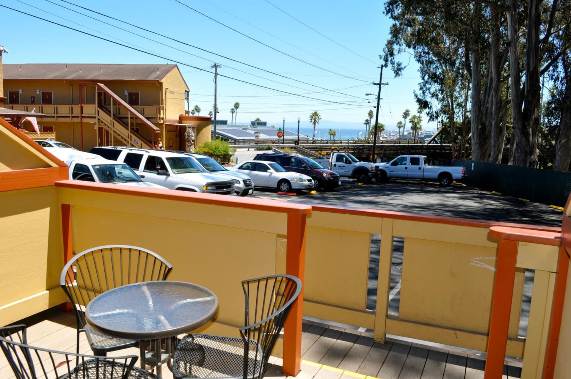 Howard Johnson by Wyndham Santa Cruz gallery photo in Santa Cruz, CA — image 44