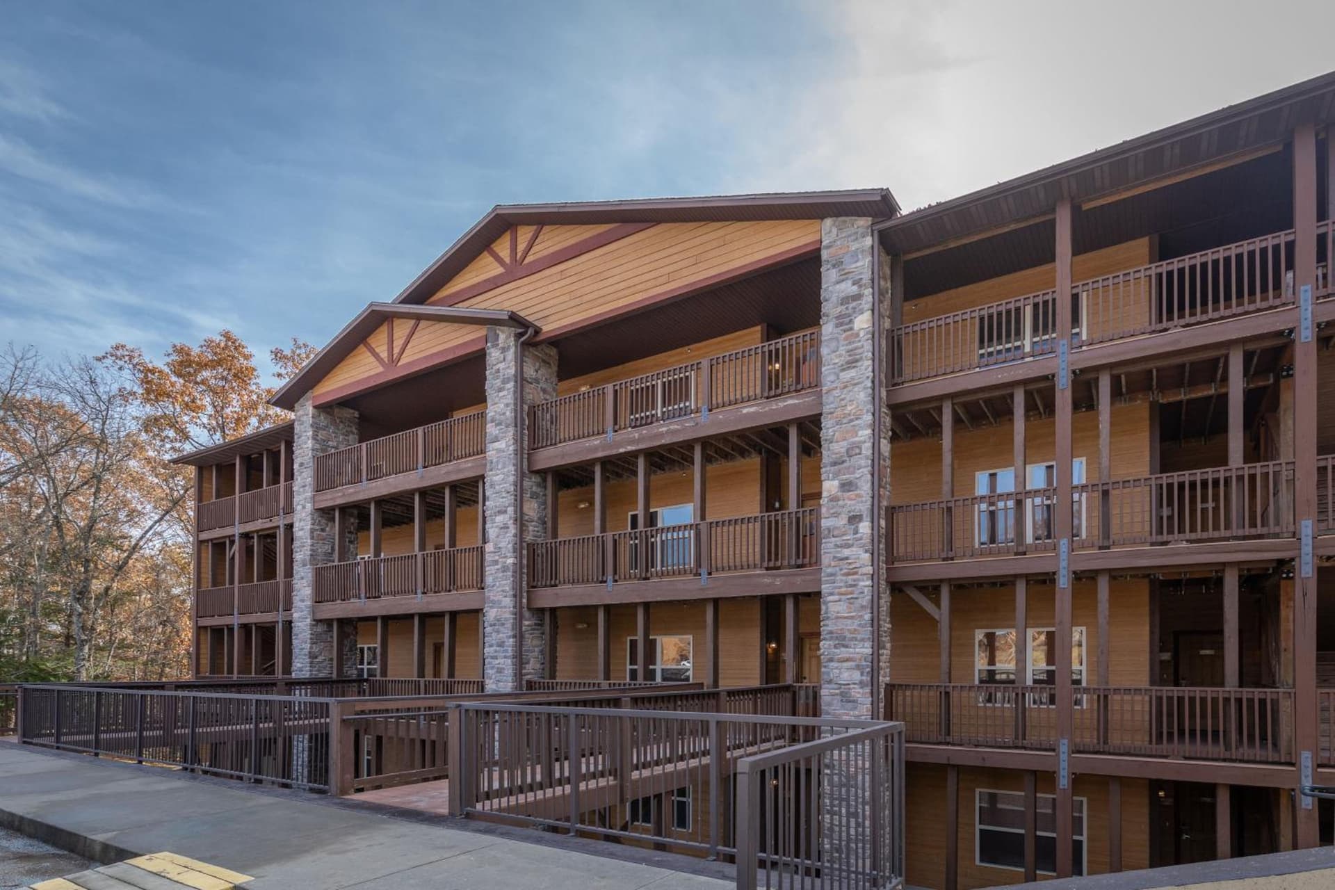 The Lodges at Table Rock interior in Branson, MO — gallery photo 2