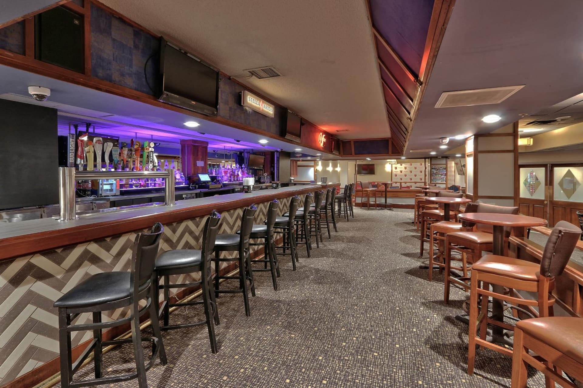 Ramada by Wyndham Albuquerque Midtown gallery photo in Albuquerque, NM — image 7