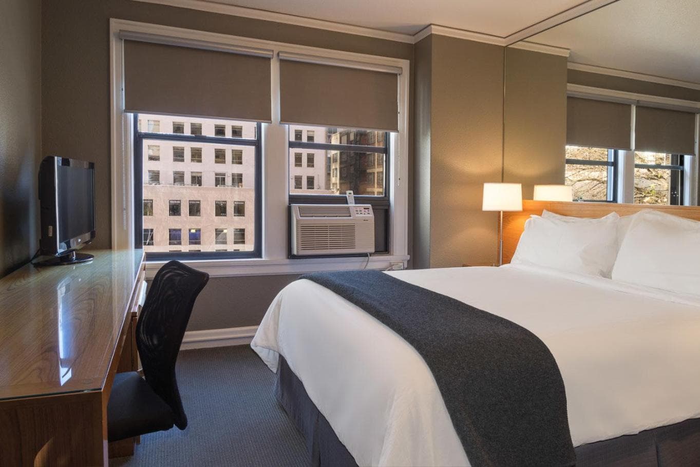 Hotel Max gallery photo in Seattle, WA — image 68
