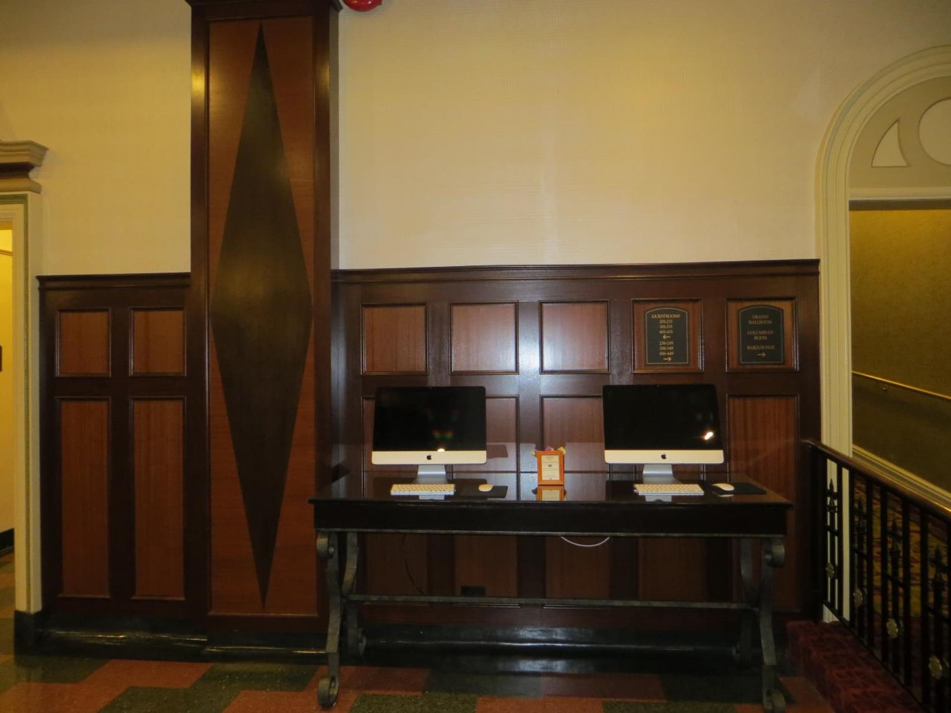 Carleton of Oak Park gallery photo in Oak Park, IL — image 61