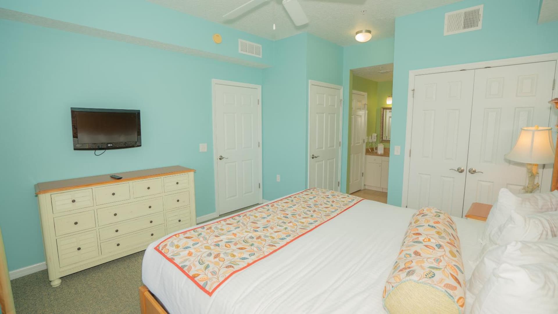 Barefoot Suites gallery photo in Kissimmee, FL — image 43