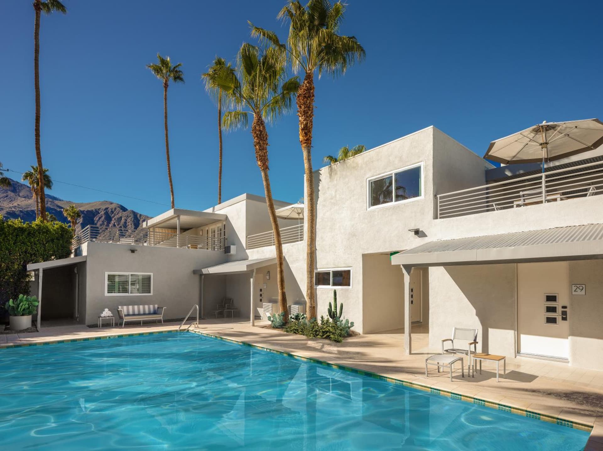 Movie Colony Hotel - Adults Only property views in Palm Springs, CA — gallery photo 3