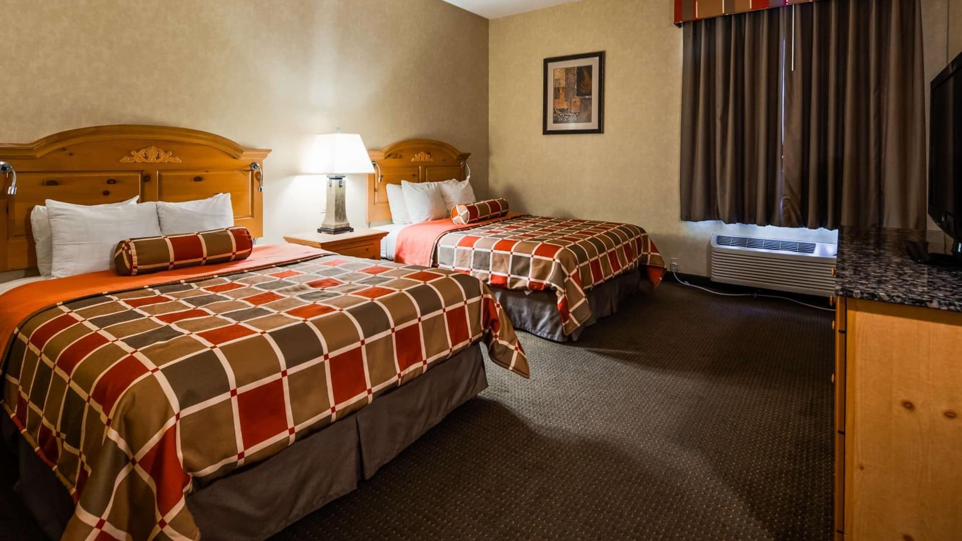 Best Western PLUS Revere Inn & Suites gallery photo in Paradise — image 20