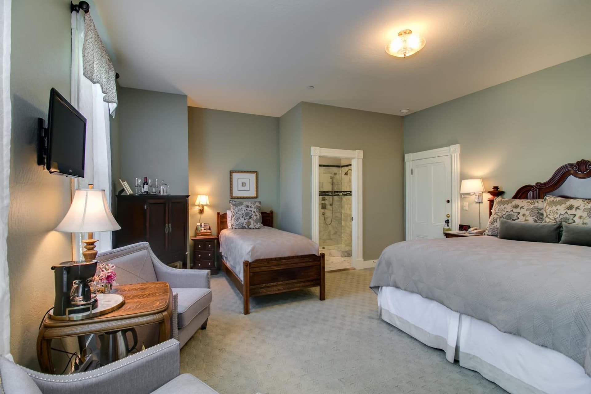 Winchester Inn gallery photo in Ashland, OR — image 48