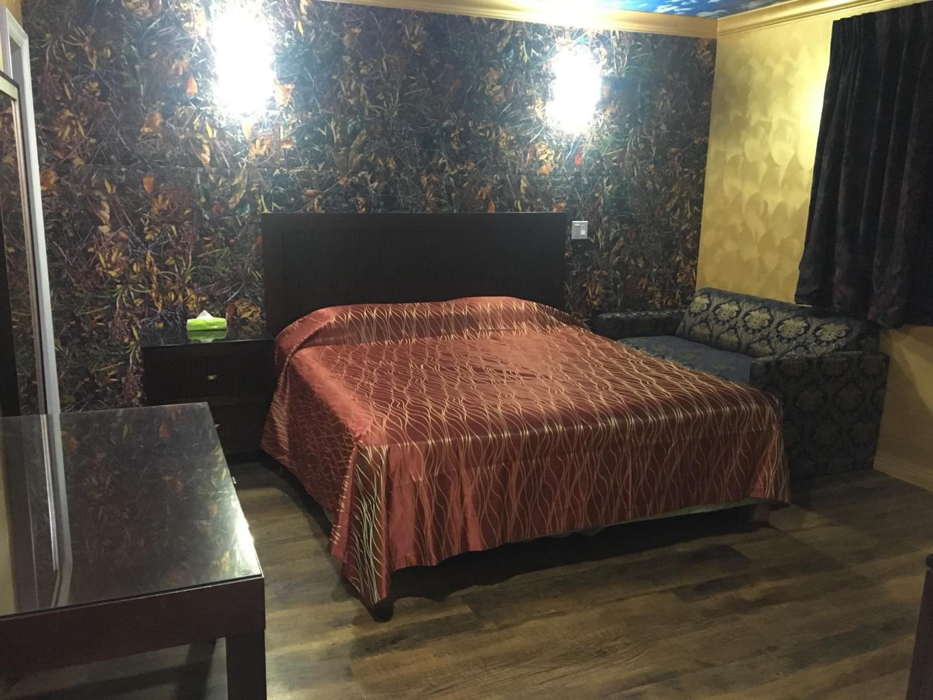 Villa Park Motel gallery photo in Orange, CA — image 10