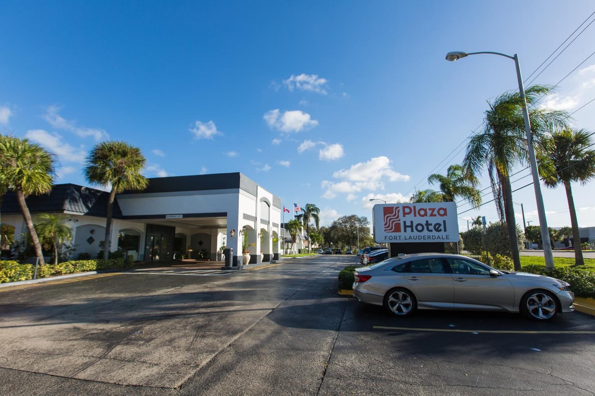 Plaza Hotel Fort Lauderdale gallery photo in Fort Lauderdale, FL — image 4
