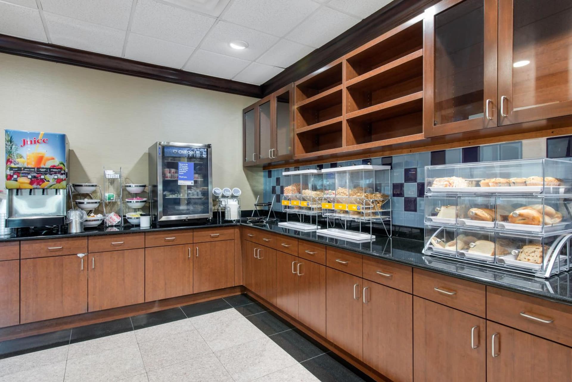 Comfort Inn & Suites Tavares North gallery photo in Tavares, FL — image 8