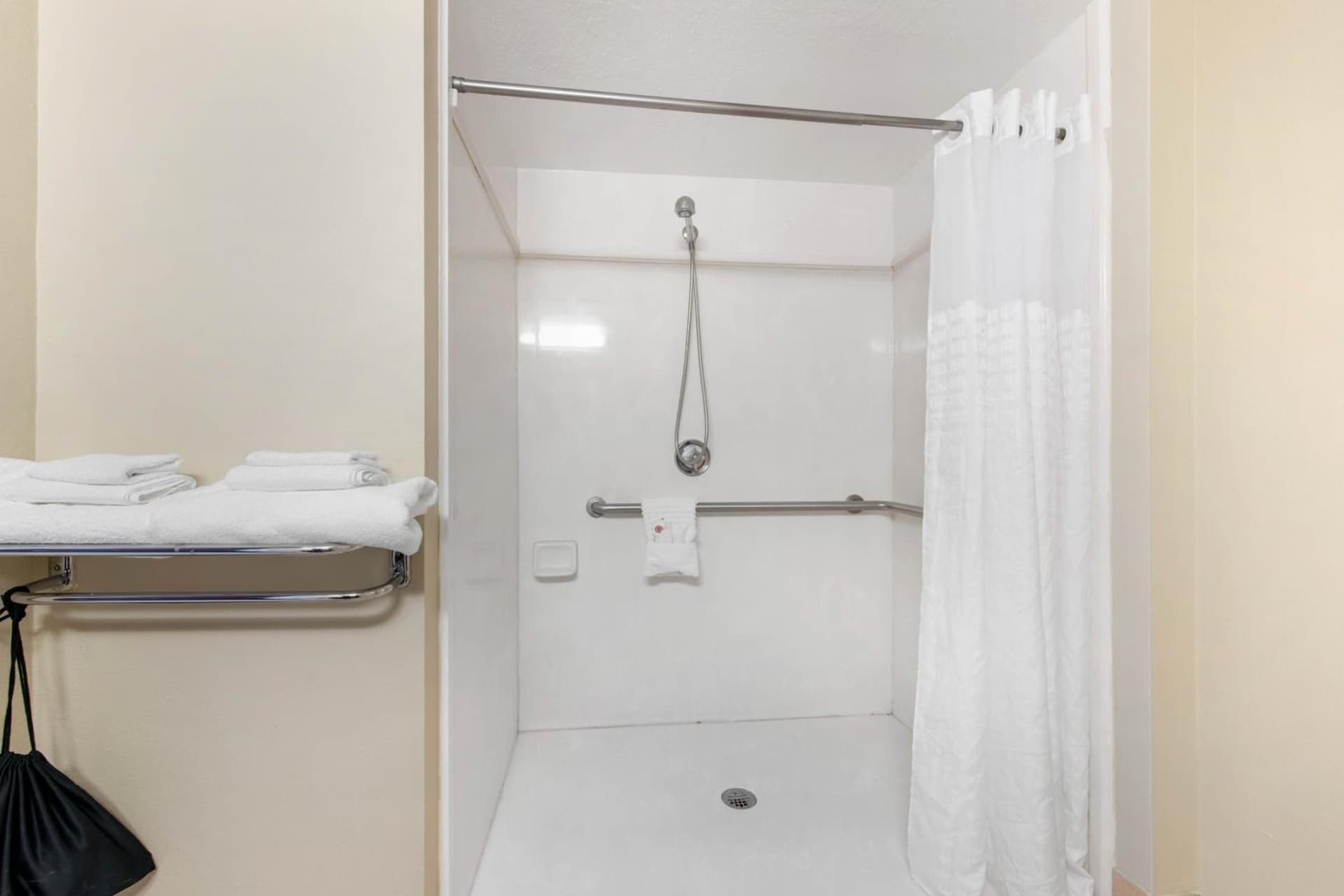Comfort Inn & Suites Tavares North gallery photo in Tavares, FL — image 30