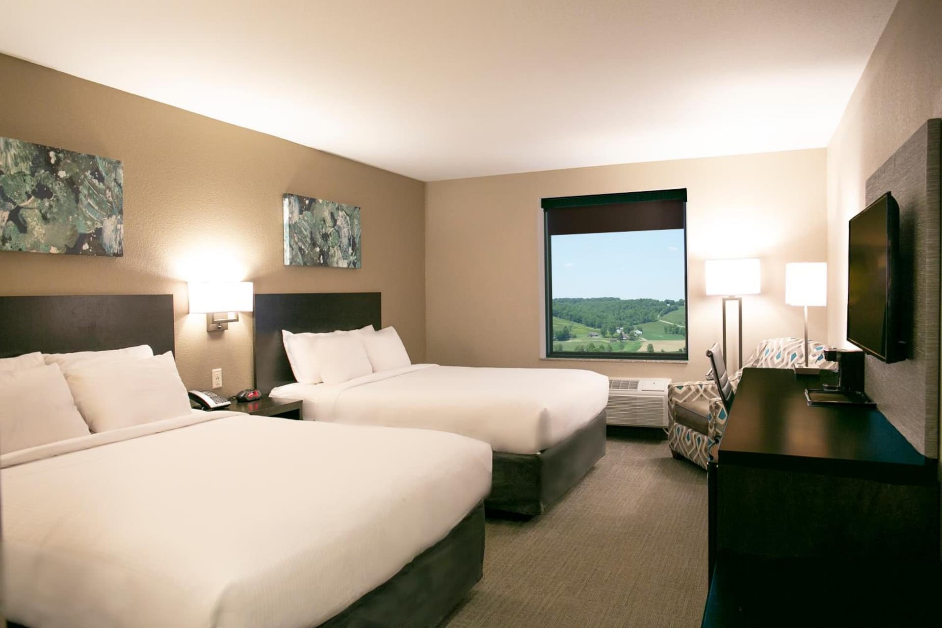 Berlin Encore Hotel & Suites gallery photo in Berlin, OH — image 36