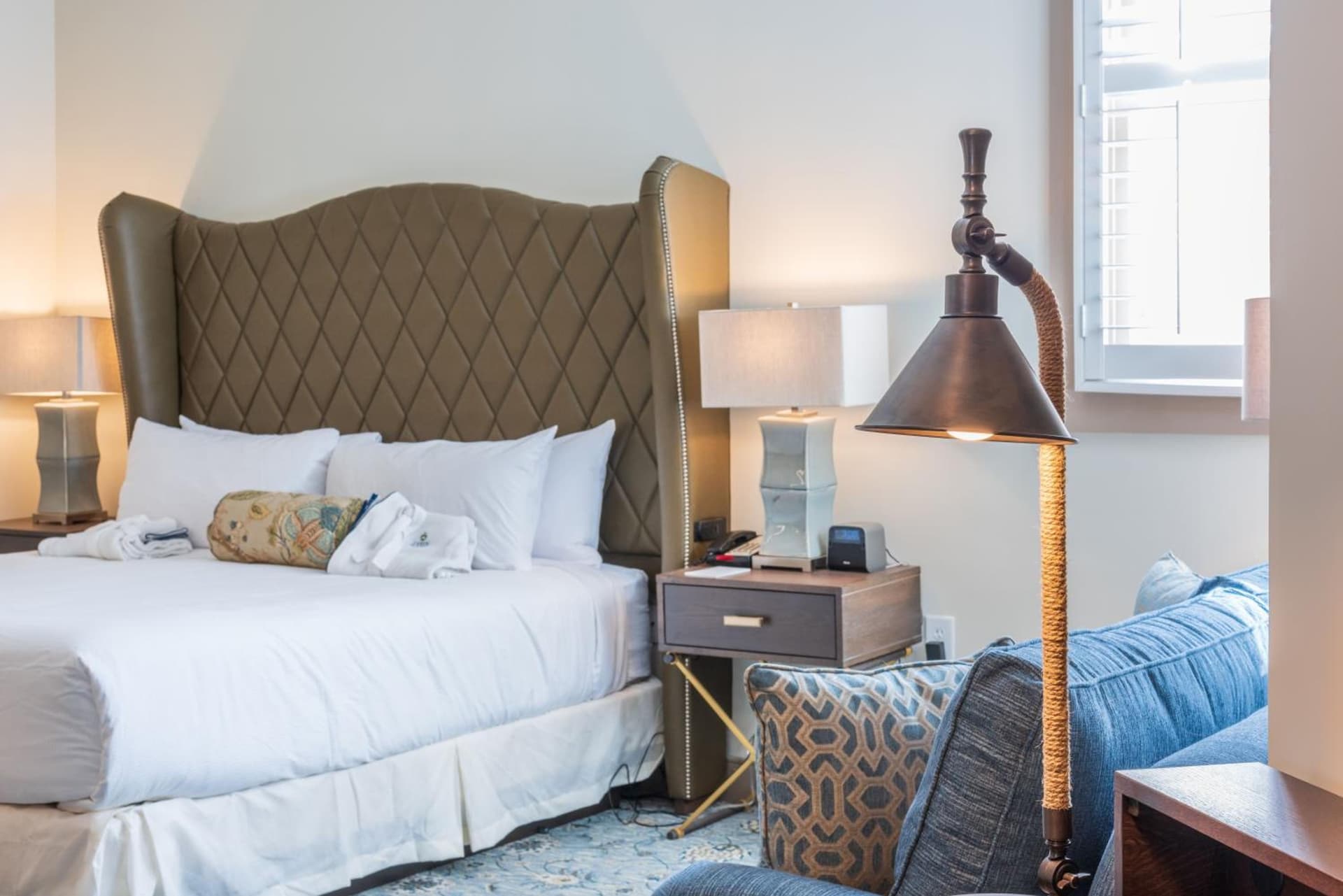 Andrew Pinckney Inn interior in Charleston, SC — gallery photo 2